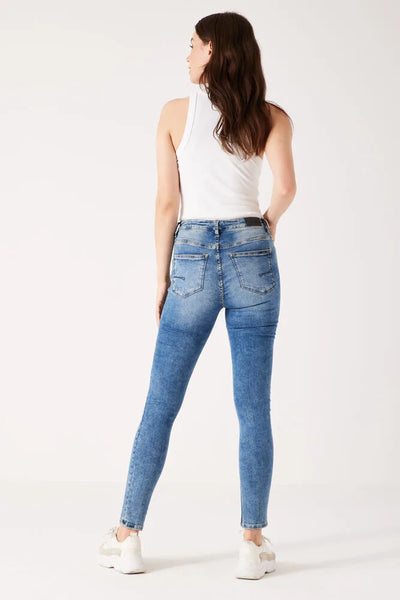 Celia Superslim Fit  Jean - Vintage Used