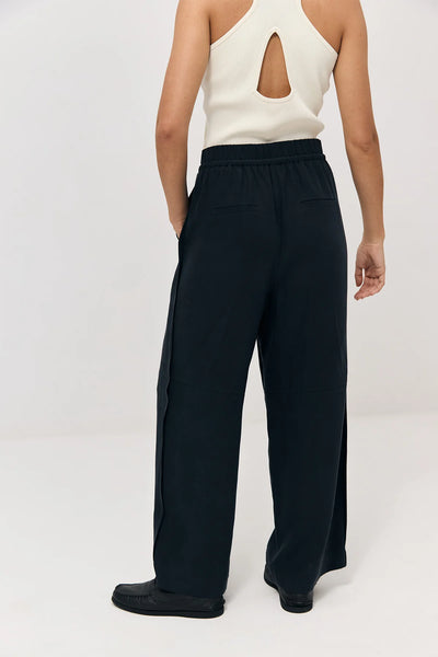 Claude Pants - Dark Navy