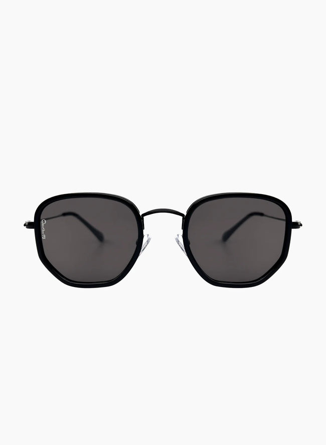 Tate Sunglasses - Black/Smoke