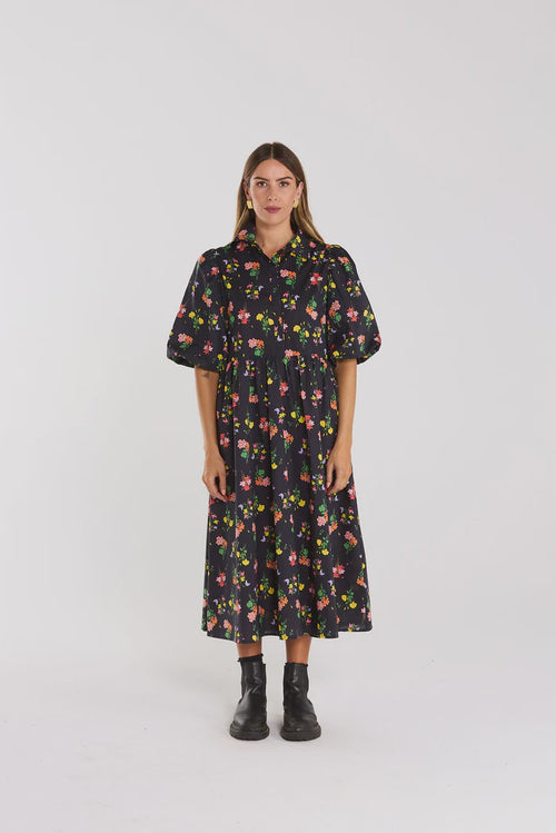 Voyant
Fashion
Dresses